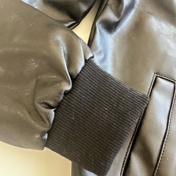 BUNDLE TIME!! 🥰 - Picture 3 of 9